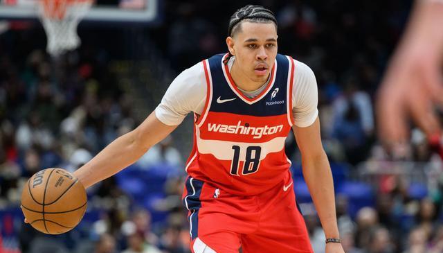 大胜奇才, 双方陷入混, https