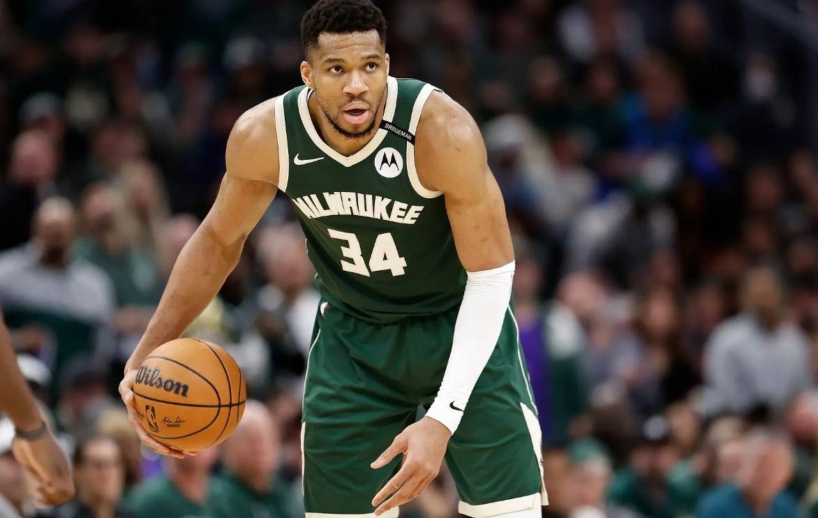 是字母哥家 是字母哥家