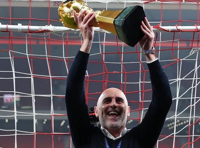 约陷入僵局, 额解约金的